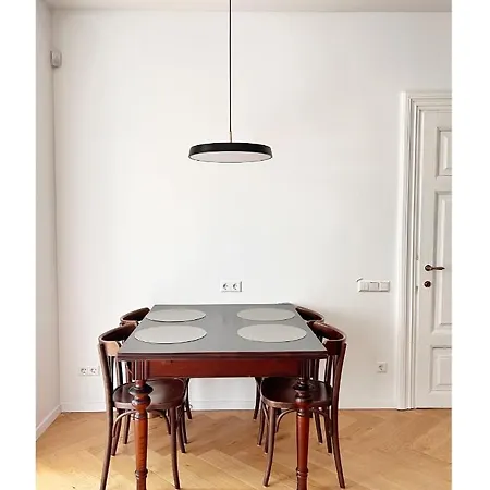 New! Warm And Cosy Apartment With Private Entrance And Parking In A City Center Vilnius Exterior photo
